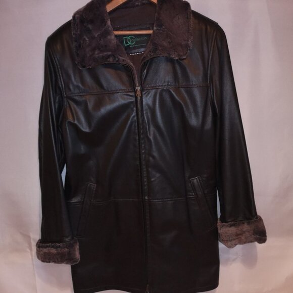 DC Collection Ladies Brown Made in Canada Coat (please read description) - Picture 1 of 6